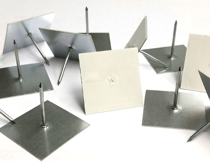 Delta stuck up pins 2"x2"x2 1/2 [500 pcs /box]